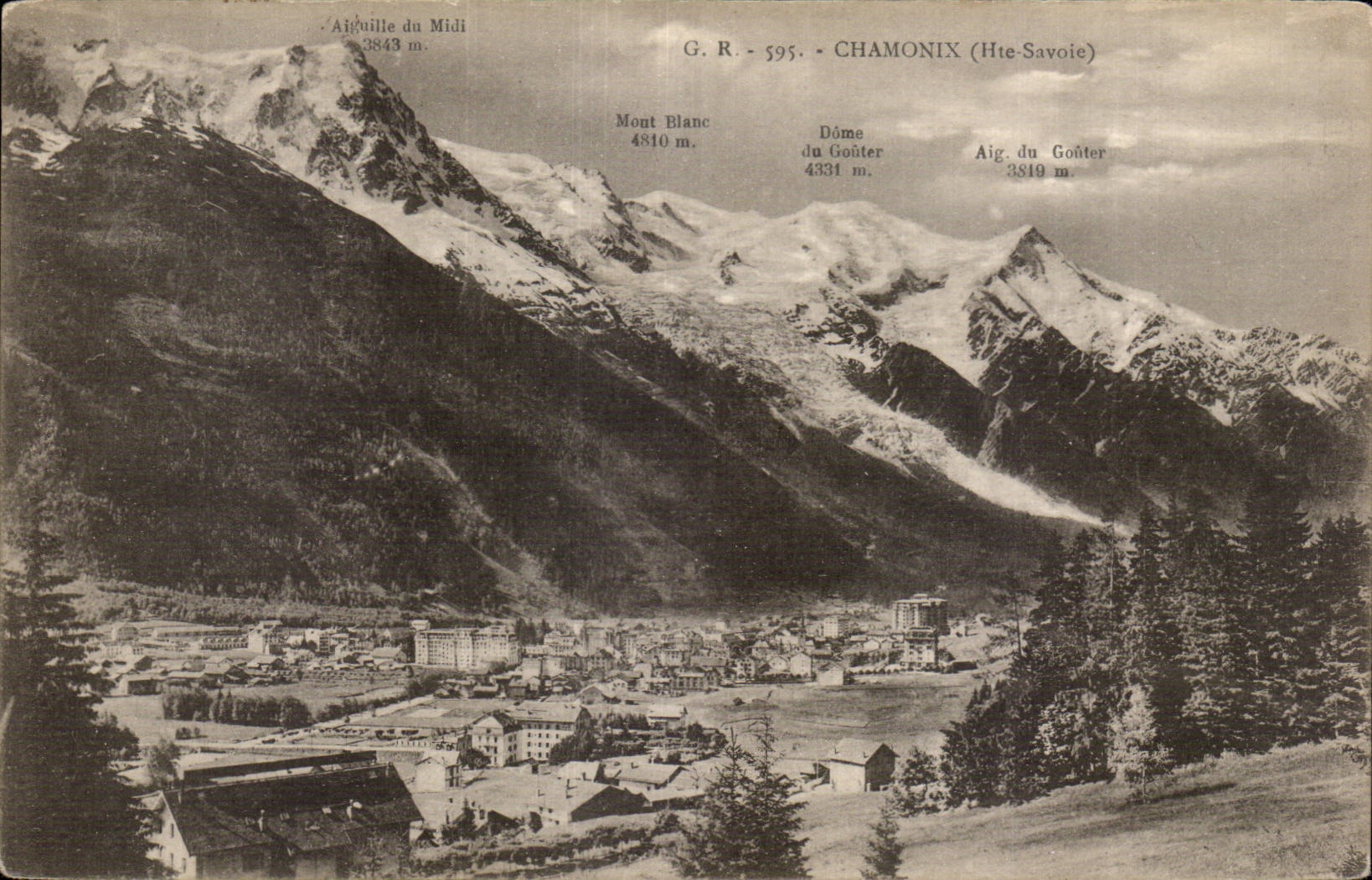 Chamonix - Vue Generale - CPA 