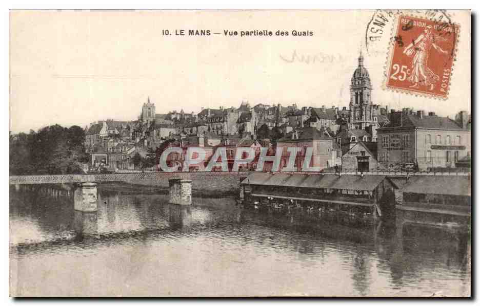 CPA Le Mans Vue partielle des quais