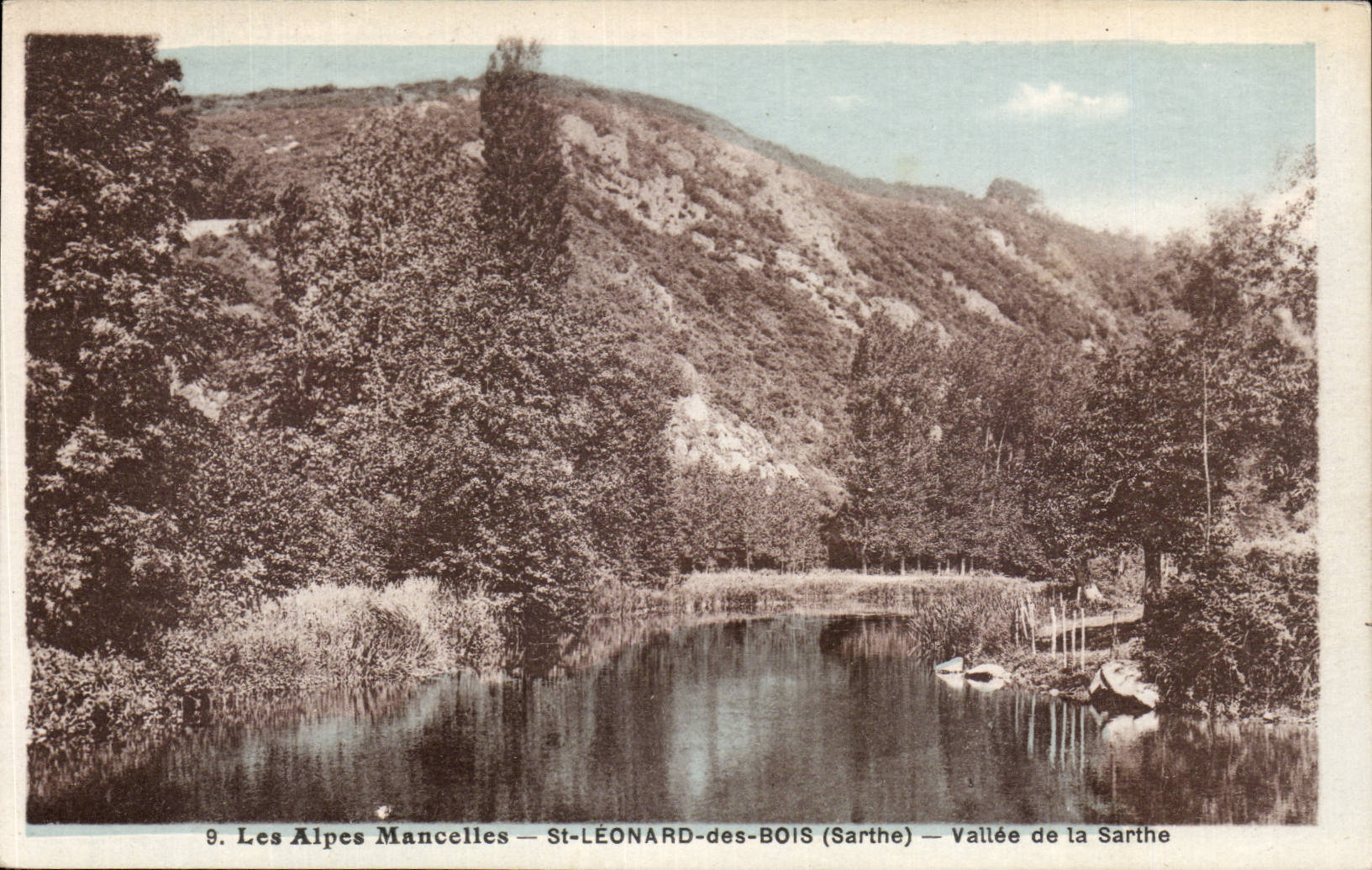 Les Alpes Mancelles — St-LEONARD-des-BOIS (Sarthe) — Vallée de la Sarthe