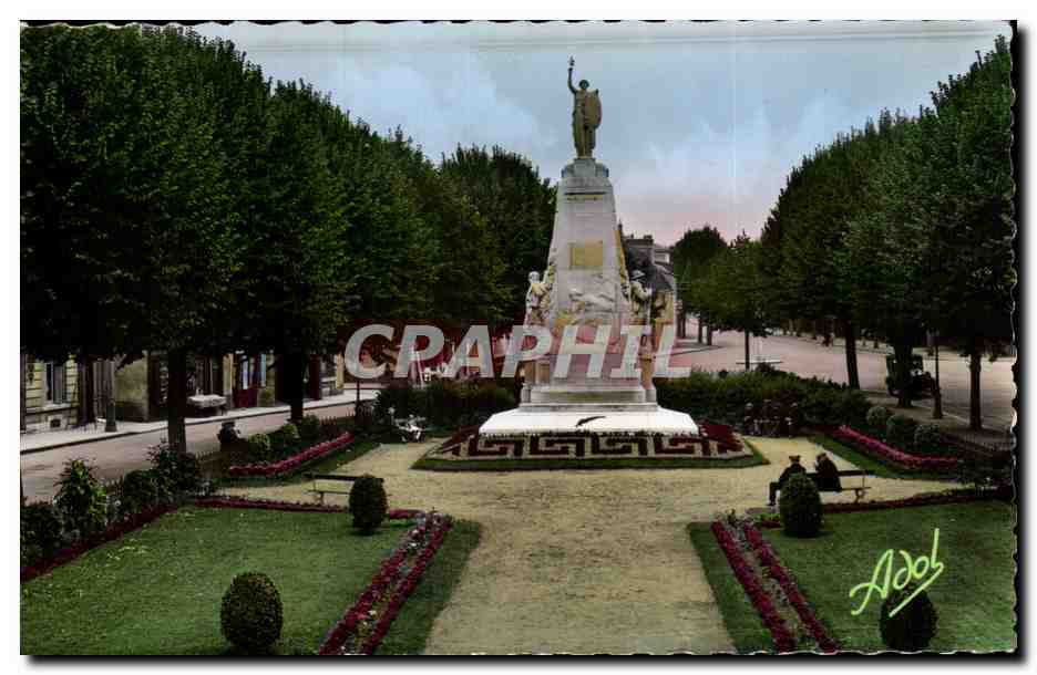 Monument commémoratif des Soldats de la Grande Guerre 1914-18 — Le Mans — Photo A. Dolbeau
