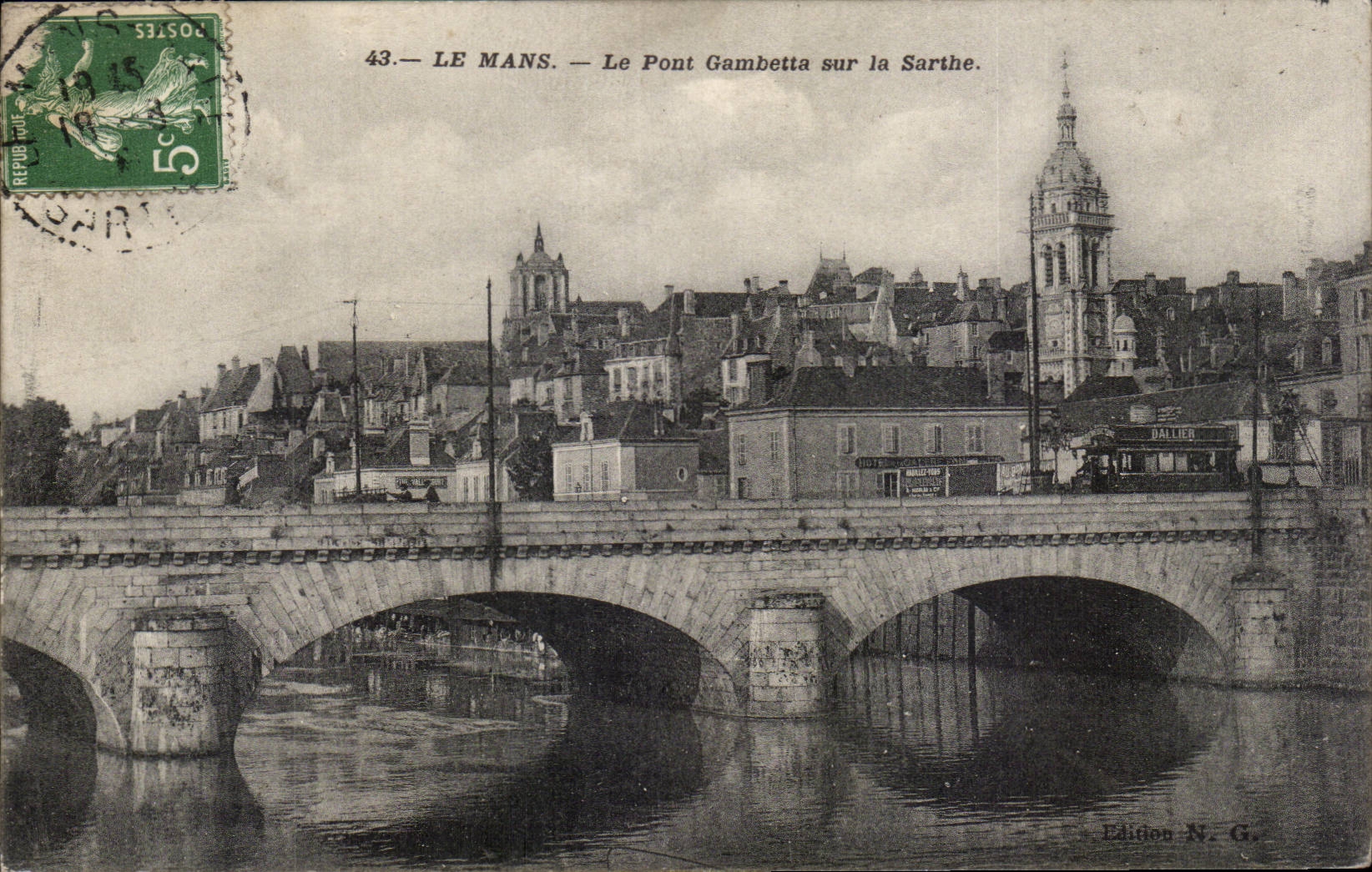 CPA Le Mans Le pont Gambetta sur la Sarthe