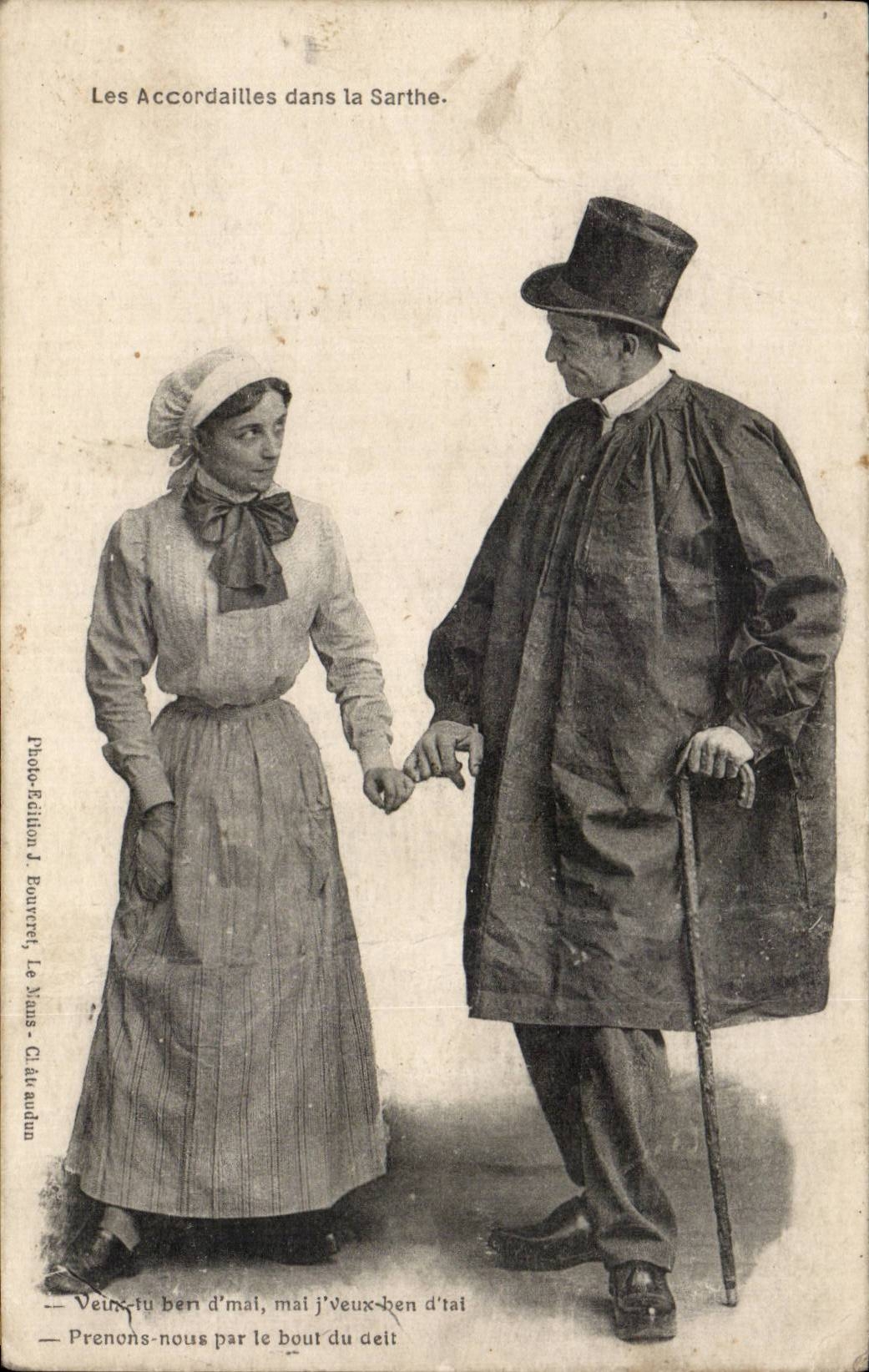 CPA Les accordailles dans la Sarthe Folklore costume