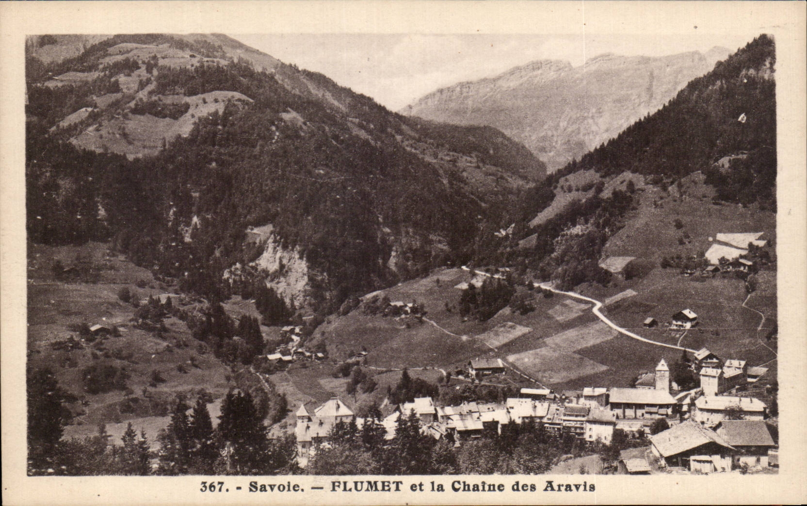 CPA Flumet et la chaine des Aravis