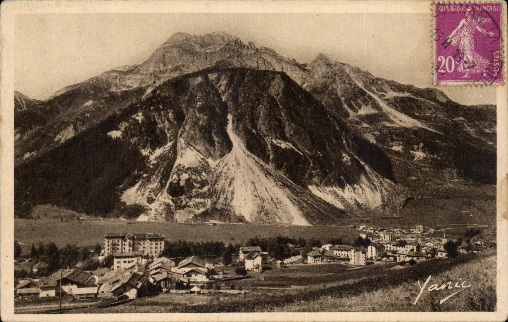 CPA Pralognan Vue generale Rocher de Plassas