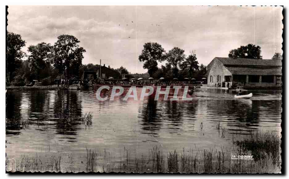 Bourbonne les Bains - Le Casino et son Parc - CPA 