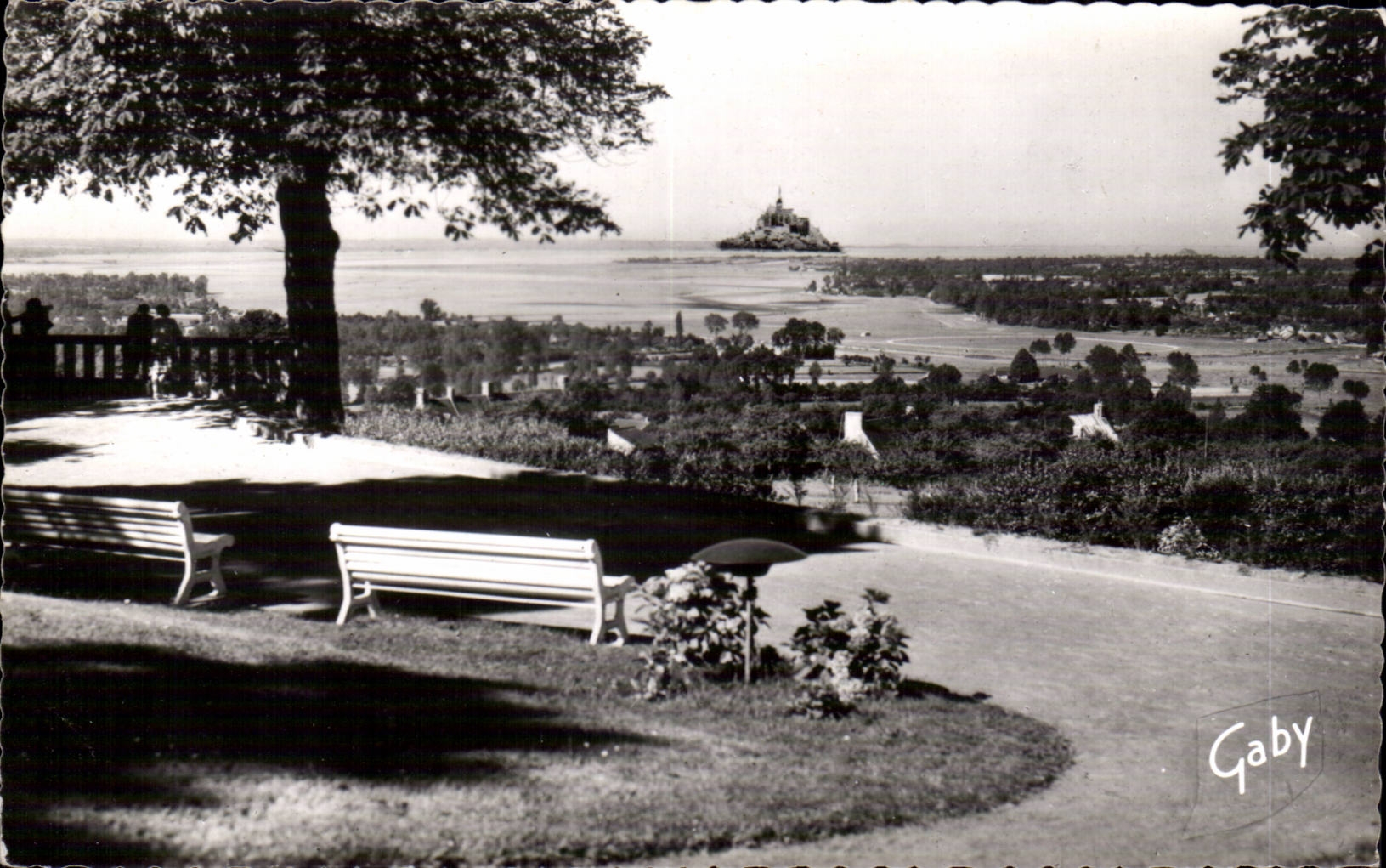 Avranches (Manche) — Ansicht des Jardins des Plantes und Blick auf die Bucht zum Mont Saint-Michel — Éditions Gaby, Nantes