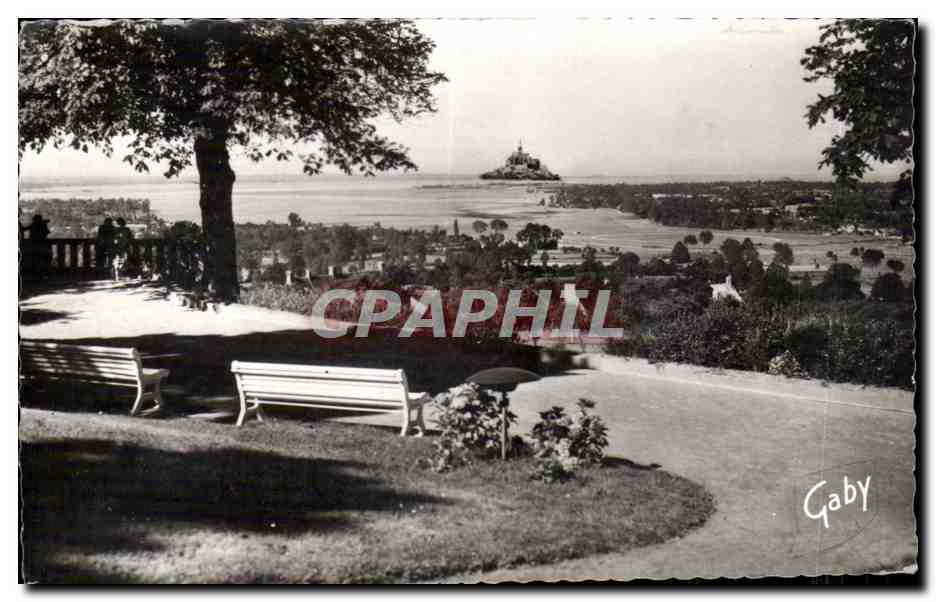 Avranches (Manche) — Le Jardin des Plantes et vue de la Baie vers le Mont Saint-Michel — Éditions Gaby