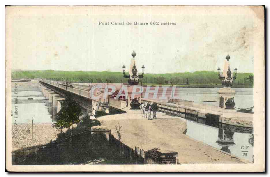 Briare - Le Pont Canal - 662 metres - CPA 