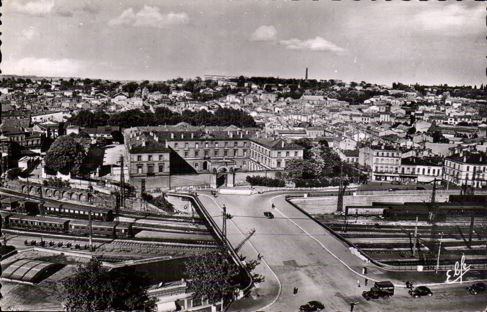 Toulouse - Le Nouveau Pont - Devant l Ecole Veterinaire - CPSM
