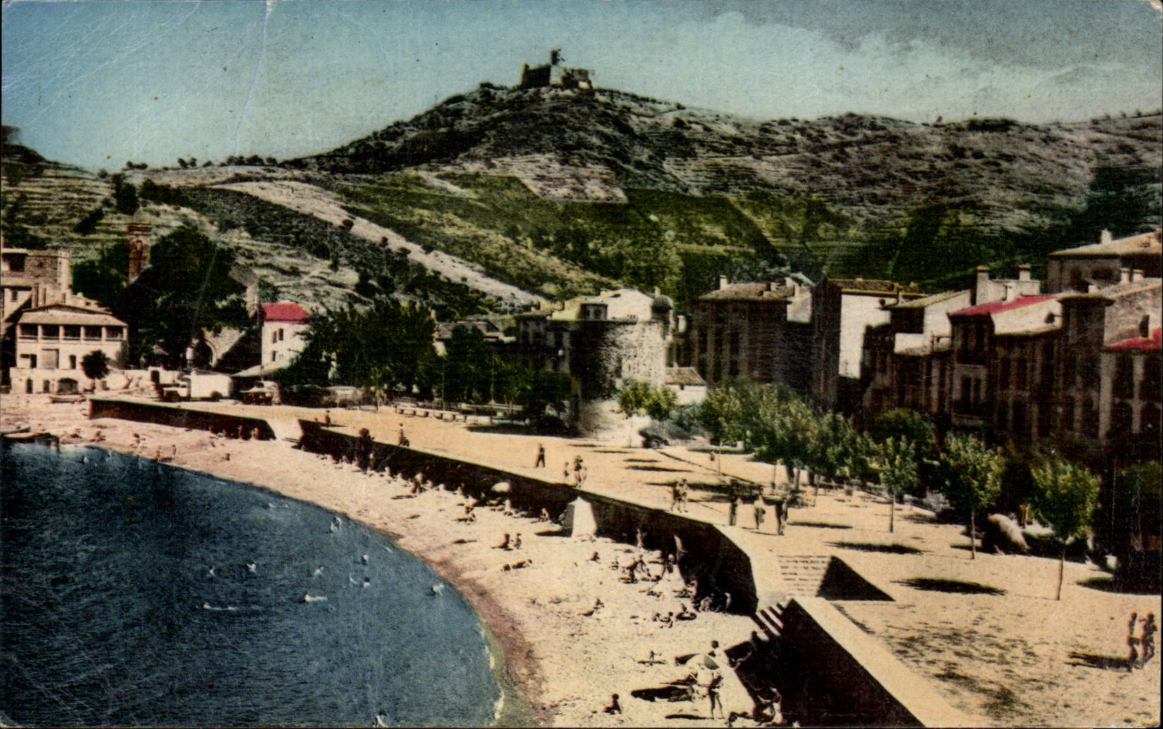 Collioure - Le Faubourg et la Plage d Amont - CPA 