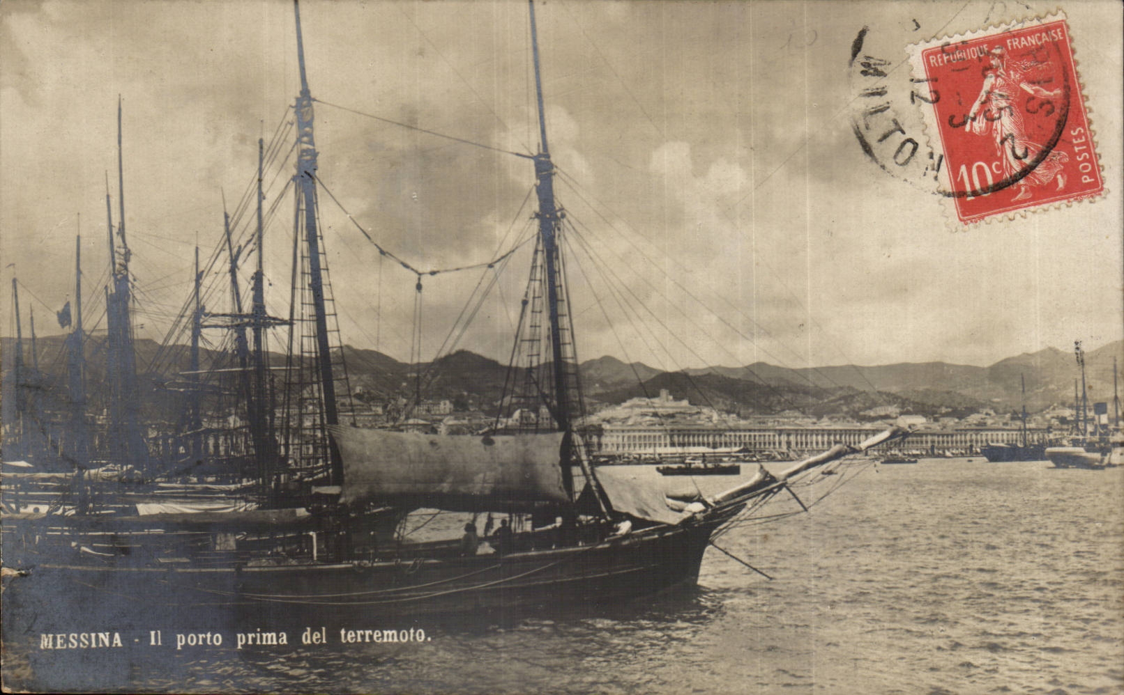 CPA Italie Italia Messine Il porto prima del terremoto Bateau voilier
