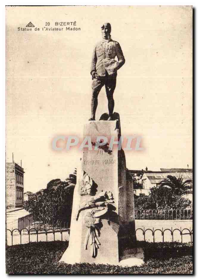 CPA Tunisie Bizerte Statue de l aviateur Madon 