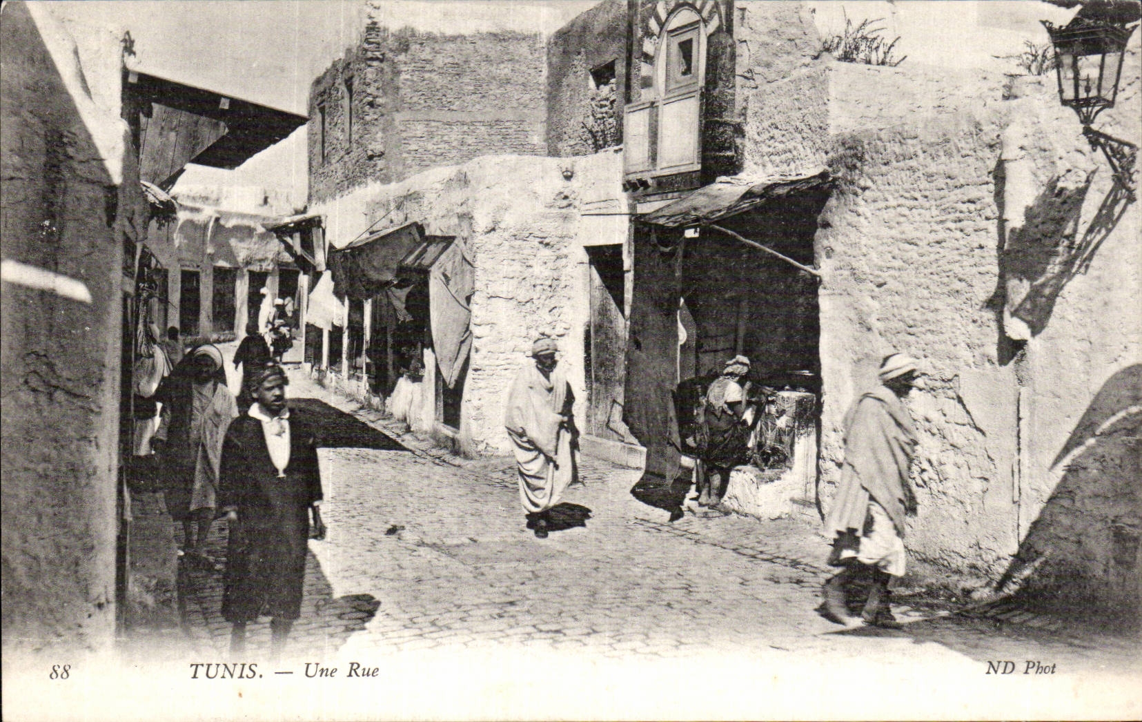 CPA Tunisie Tunis Une rue 