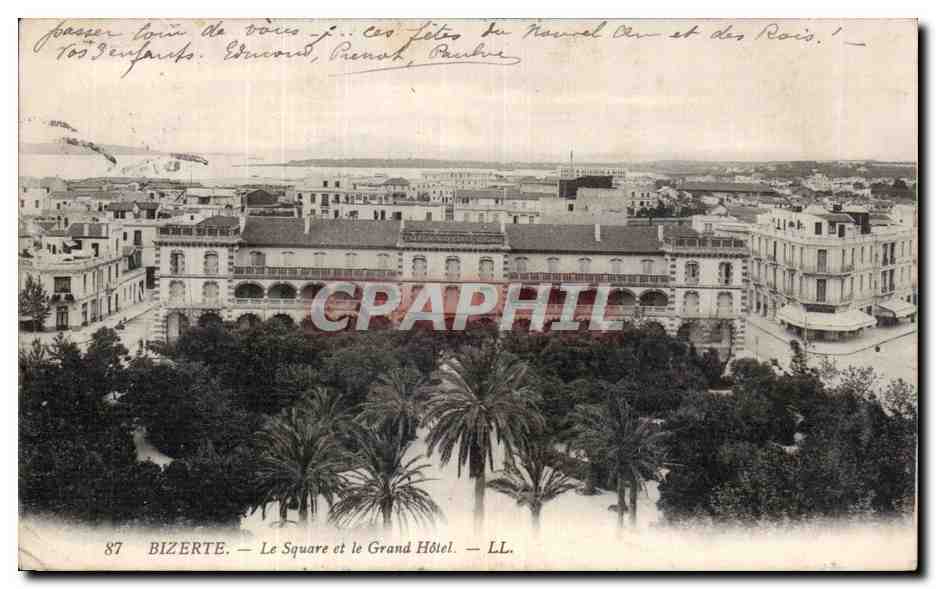 CPA Tunisie Bizerte le square et le grand hotel