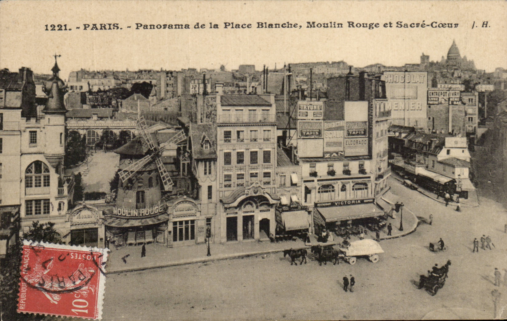 CPA Paris Panorama de la Place Blanche Moulin Rouge et Sacre Coeur 