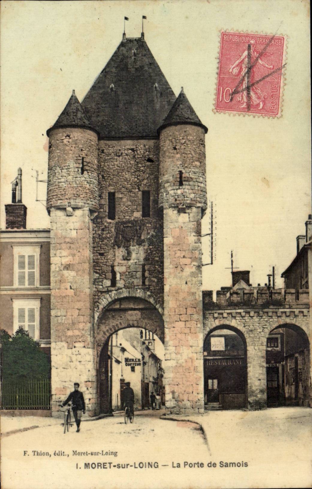 CPA Moret sur Loing La porte de Samois