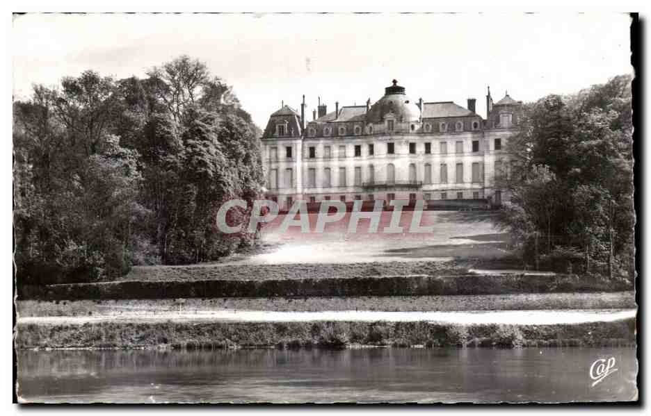 CPSM Melun Le chateau de Vaux le Penil