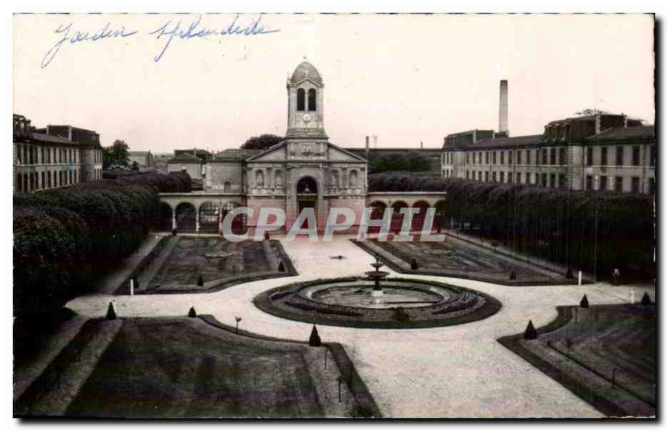 CPA Ivry Le jardin de l hospice