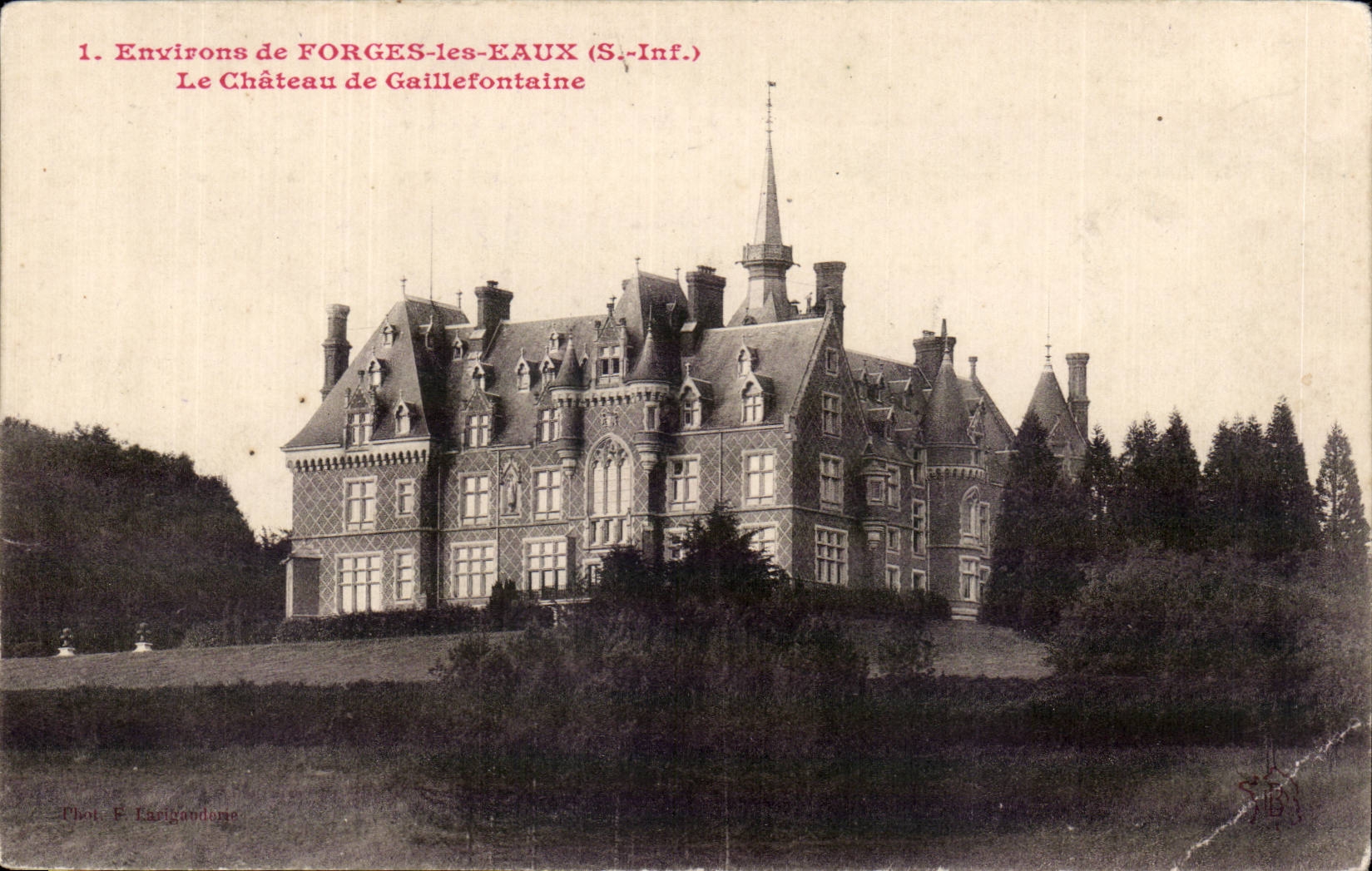 CPA Environs de Forges les Eaux Le chateau de Gaillefontaine