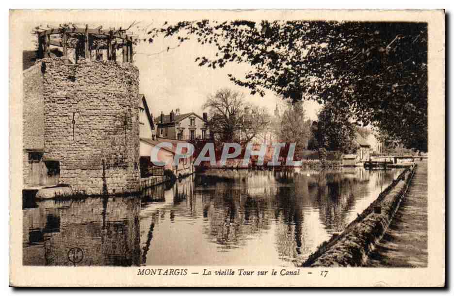 Montargis - La Vieille Tour sur le Canal - CPA 