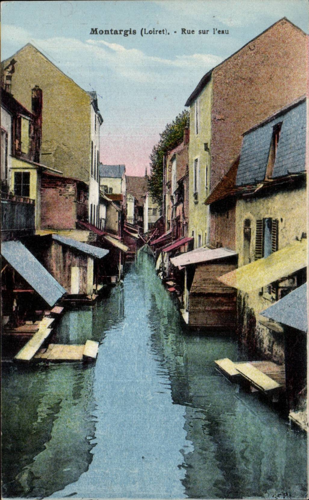 Montargis - Rue sur Peau - CPA 