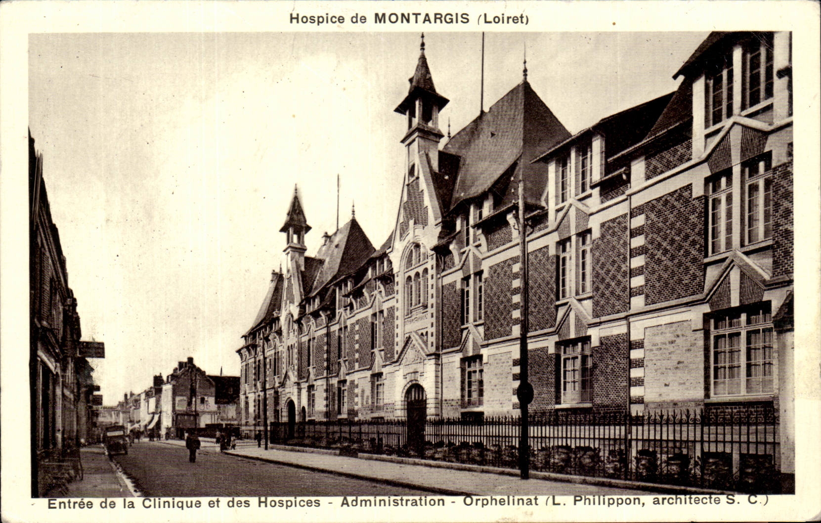 Montargis - Hospice - CPA 