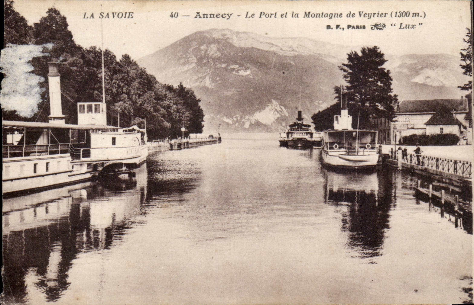 Annecy - Le Port et la Montagne de Veyrier - CPA