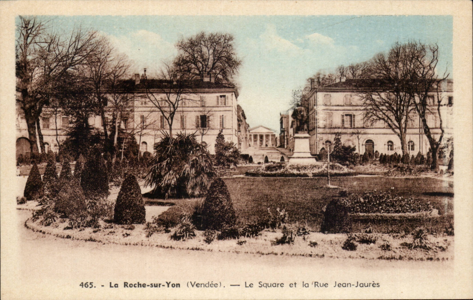 La Roche sur Yon - Le Square et la rue Jean Jaures - CPA
