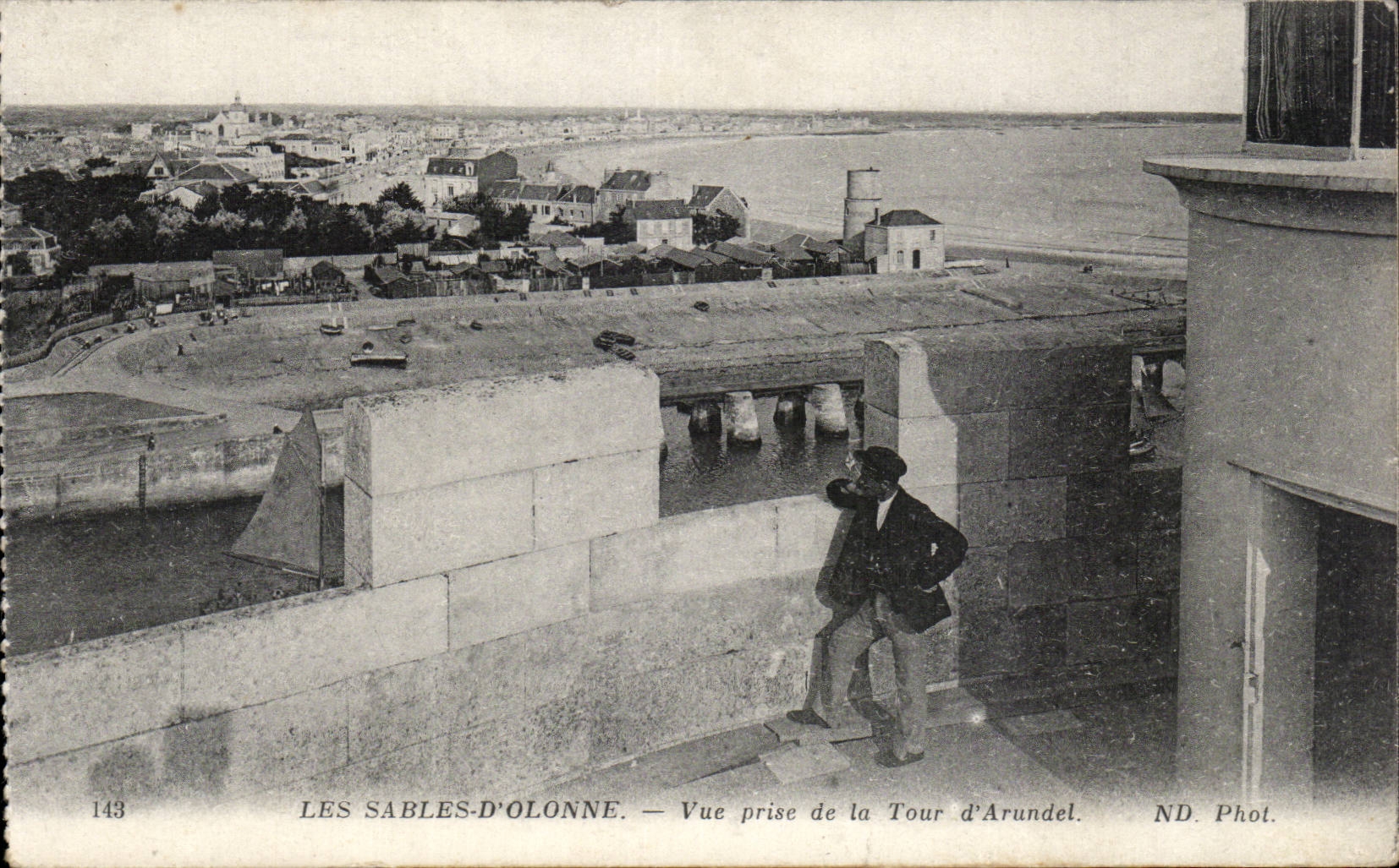 Les Sables-d'Olonne — Vue prise de la Tour d'Arundel — ND. Phot.