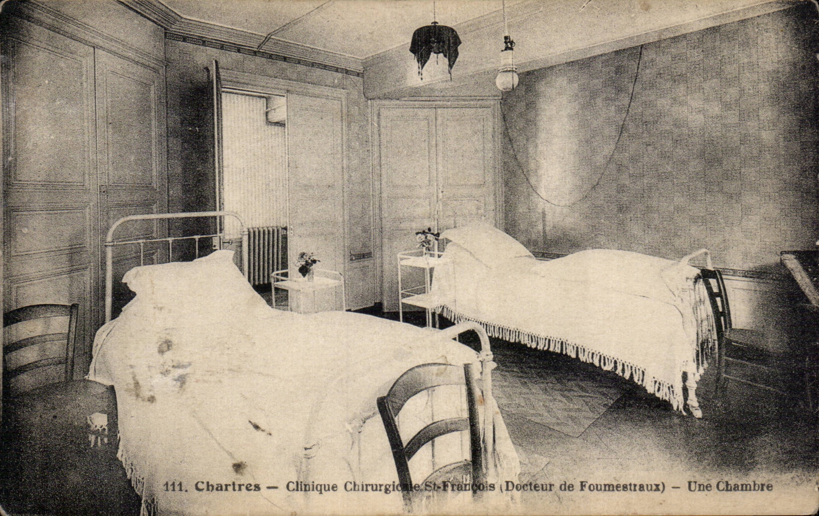 CPA Chartres Clinique chirurgicale St francosi (docteur de Foumestraux) Une chambre
