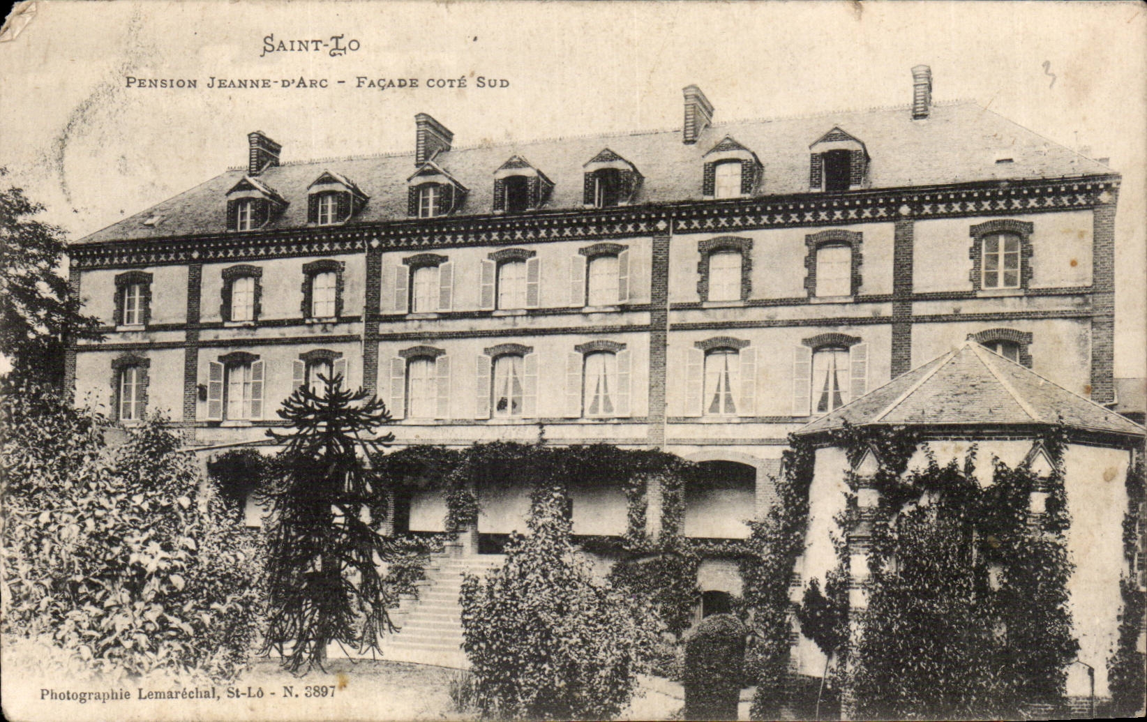 CPA Saint lo Pension Jeanne d arc Facade Cote Sud