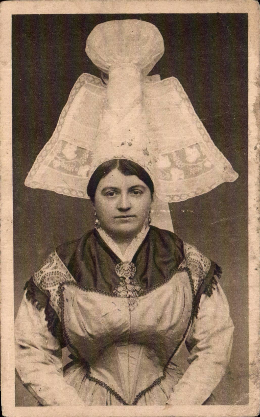Folklore - Costumes - Coiffe dite Papillon d Avranches - CPA 