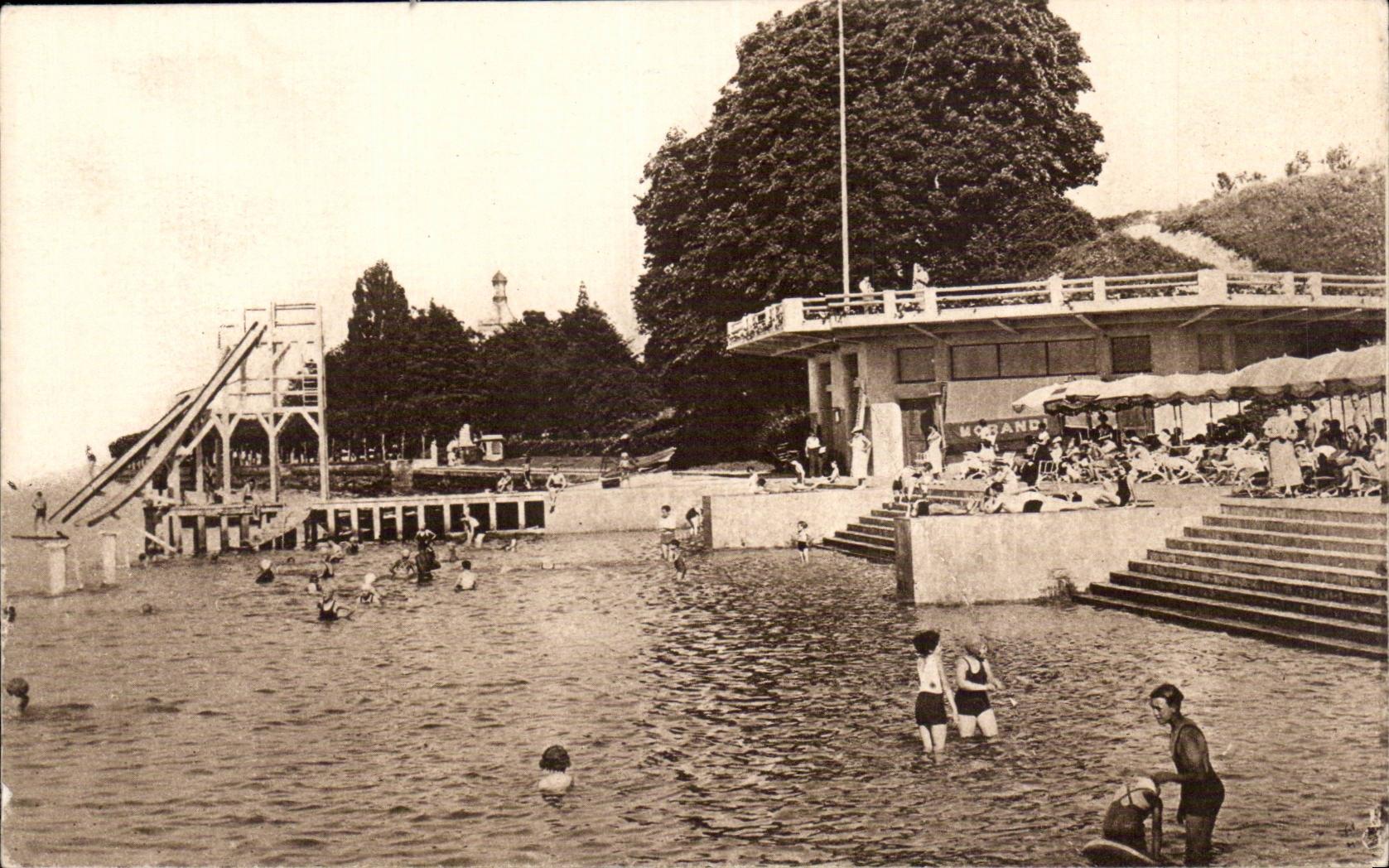 Evian les Bains - La Plage Sportive - CPA 