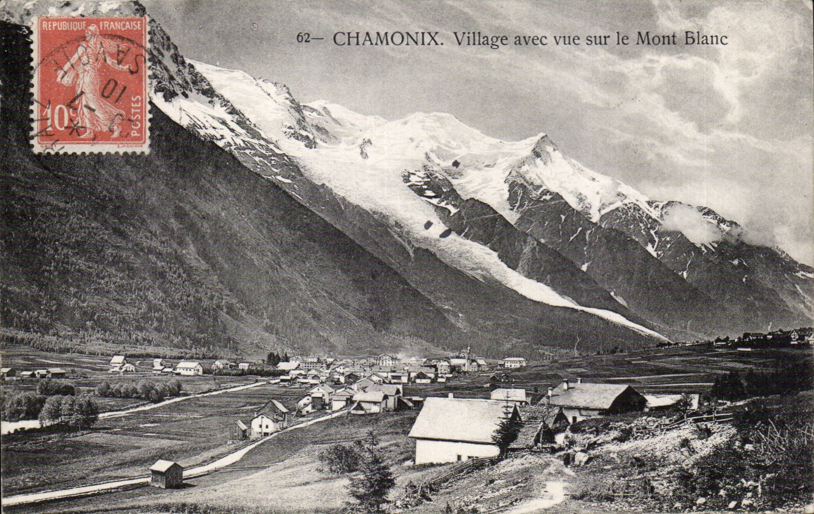 Chamonix - Village avec vue sur le Mont Blanc - CPA 