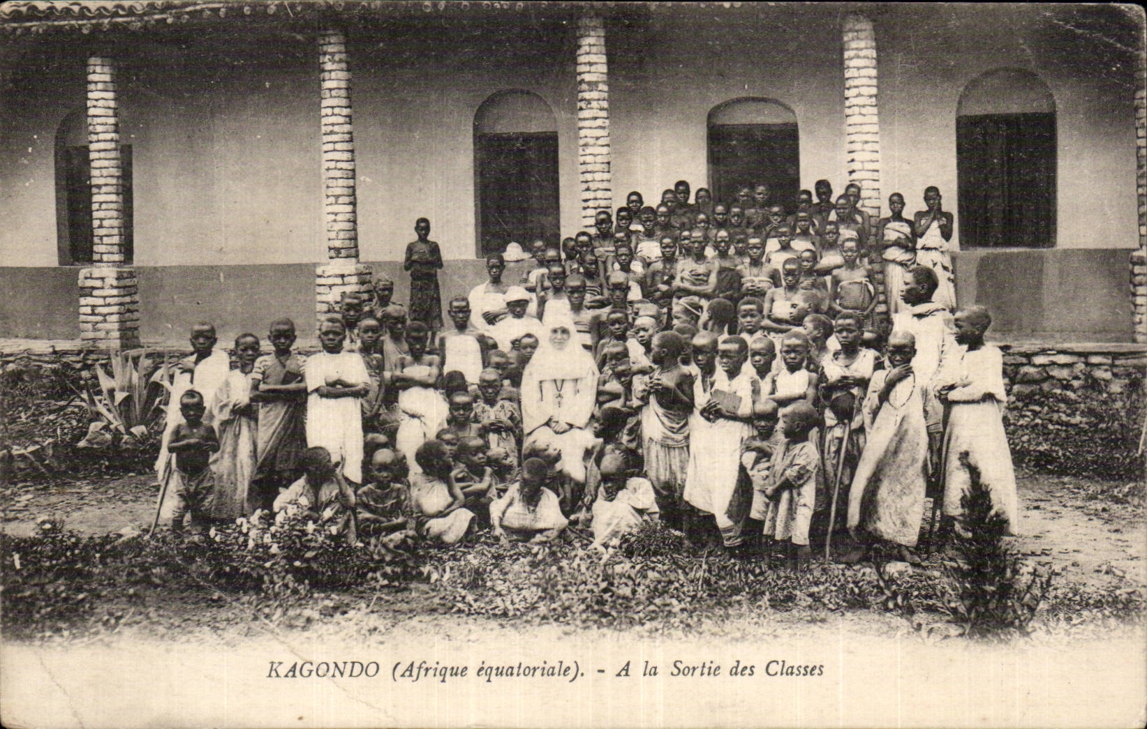 Afrique - Africa - Kenya - Kagondo - A la Sortie des Classes - CPA 
