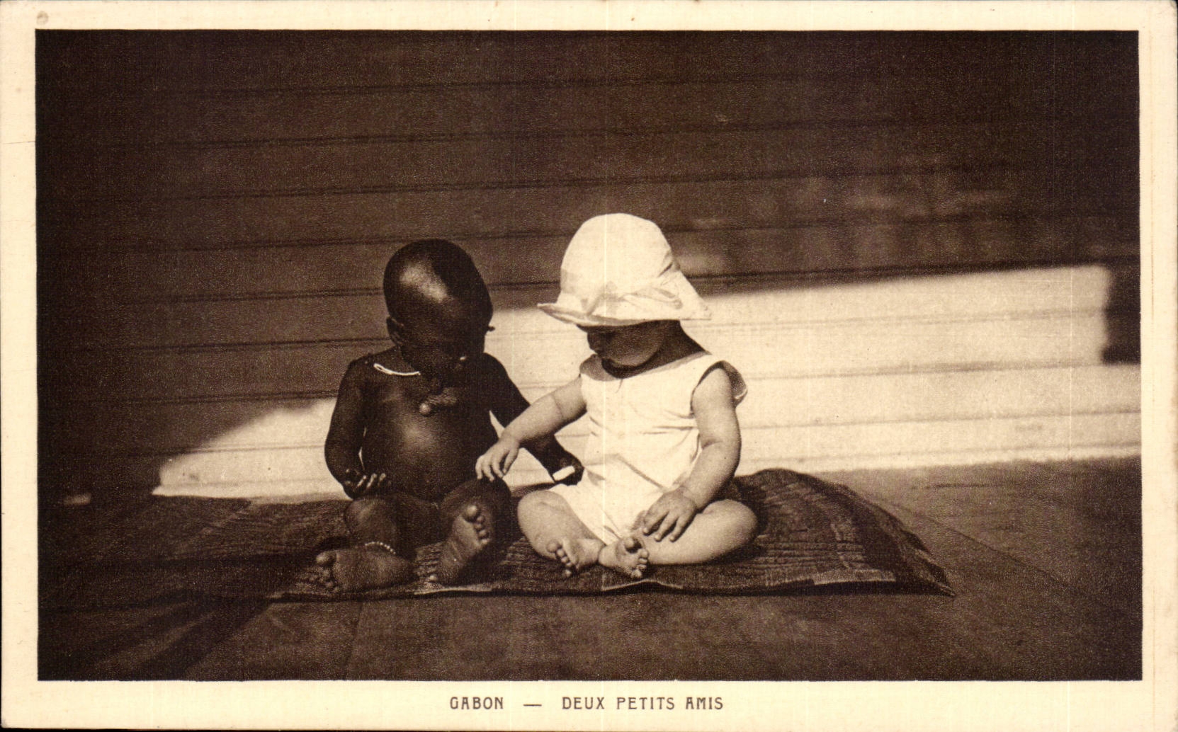 CPA Gabon Deux petits amis Enfants