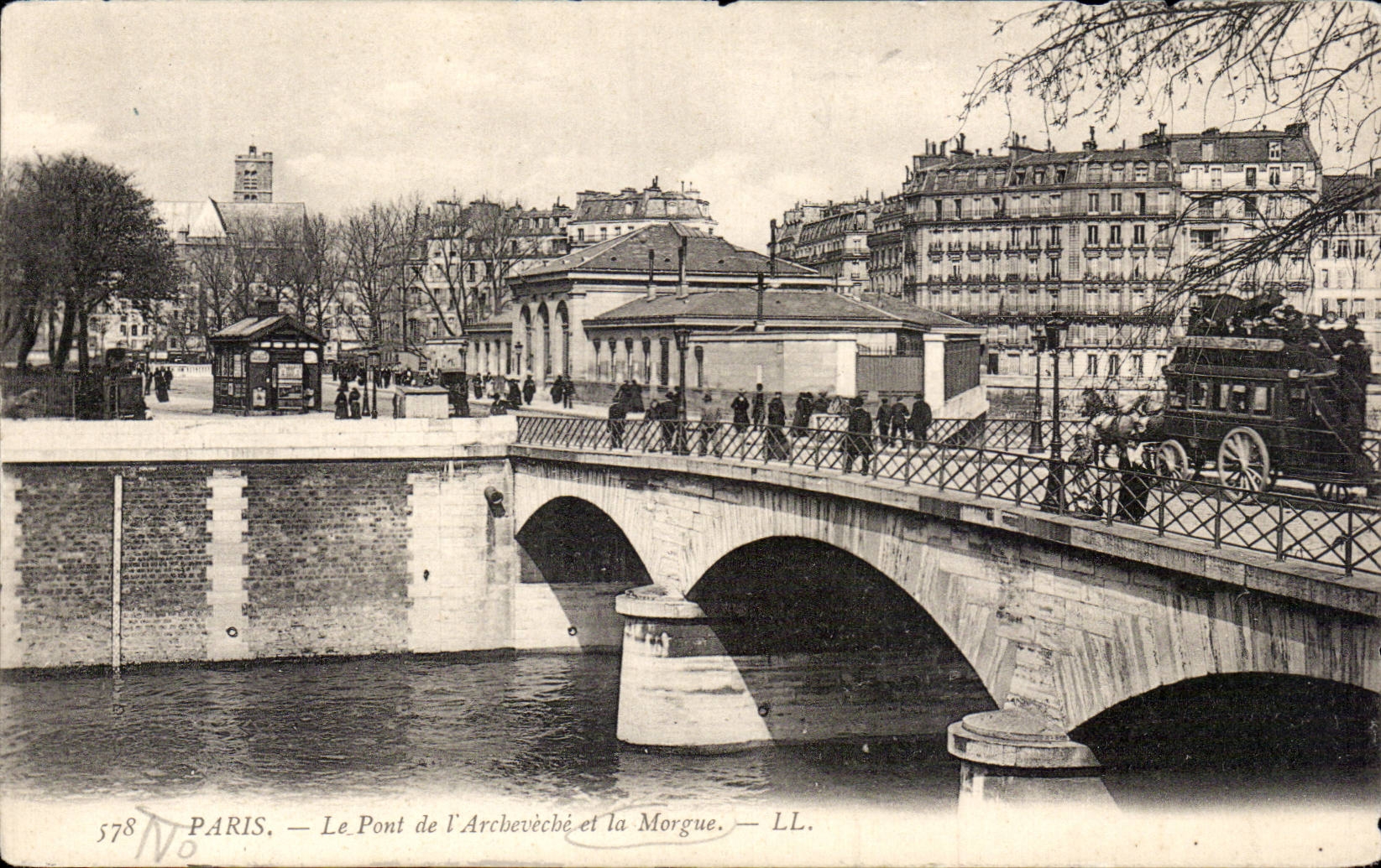 CPA Paris Le pont de l archeveche et la morgue 