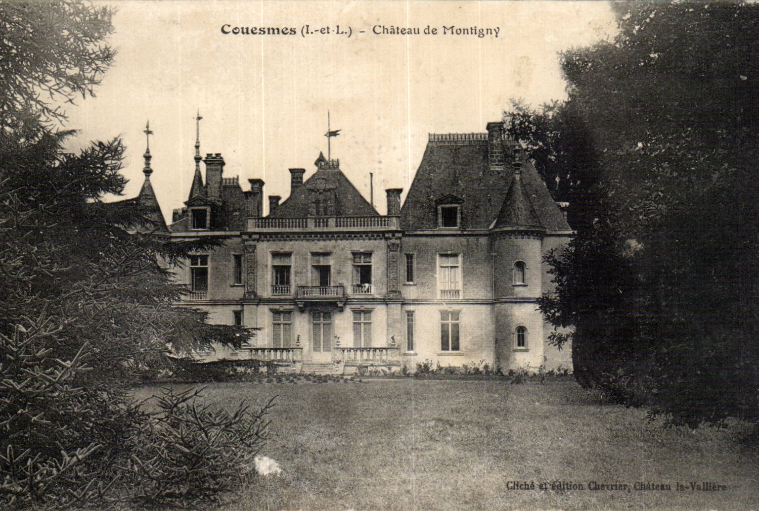 Couesmes - Chateau de Montigny - CPA 
