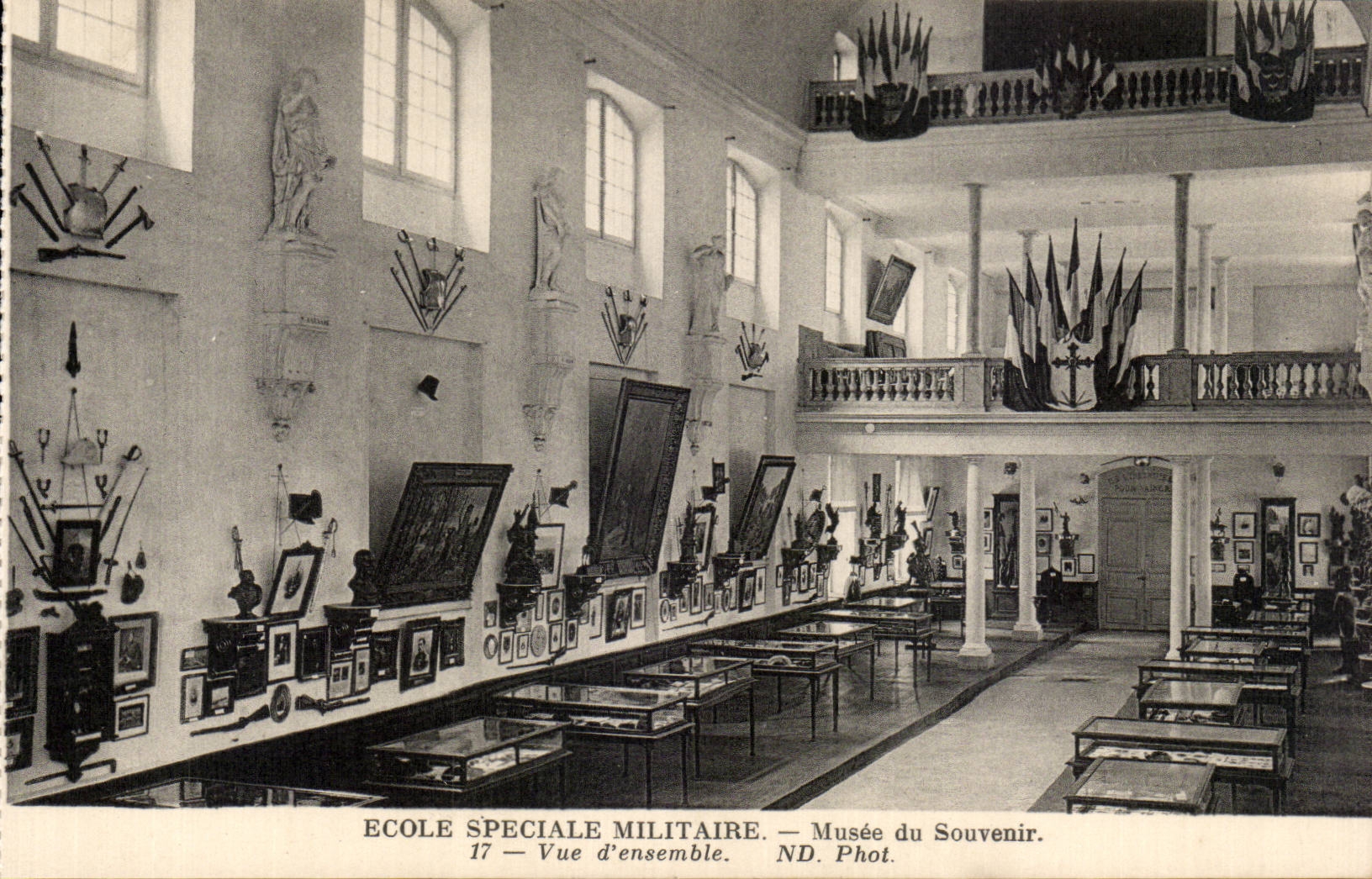 Saint Cyr - Ecole Speciale Militaire -Vue d Ensemble - CPA 