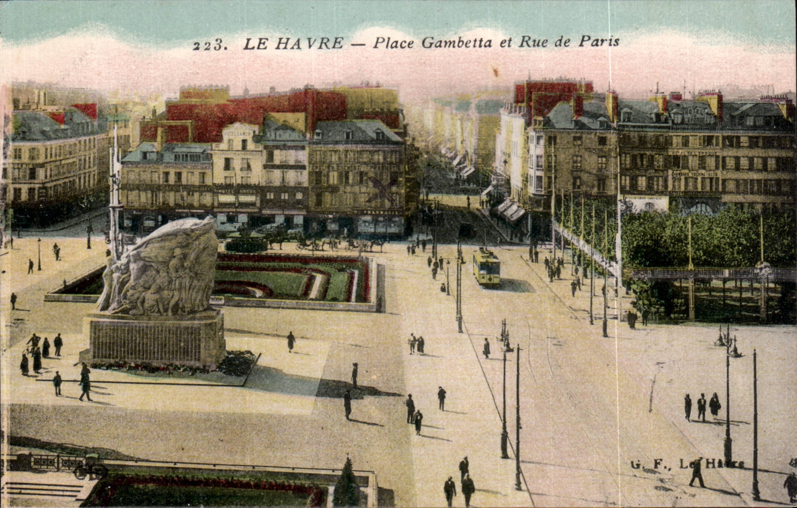 Le Havre - Place Gambetta et Rue de Paris - CPA
