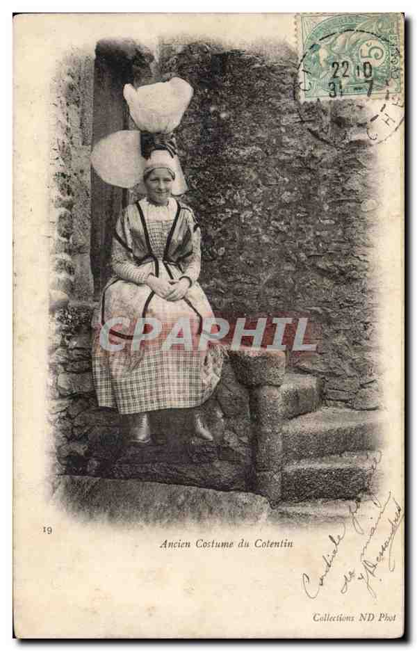 CPA Ancien costume du Cotentin Folklore Coiffe Costume