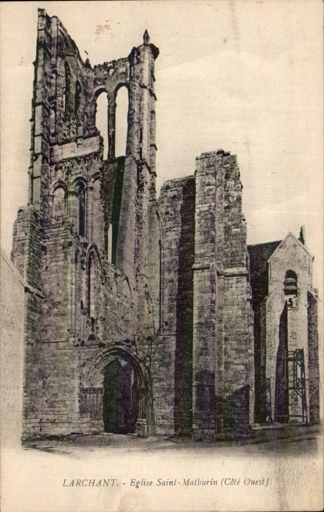 Larchant - Eglise Saint Matburin - CPA 