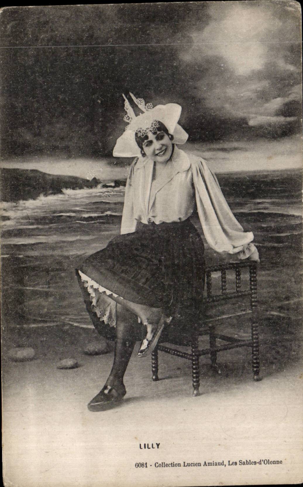 Folklore - Costumes - Sables d Olonne - Sablaise - CPA 