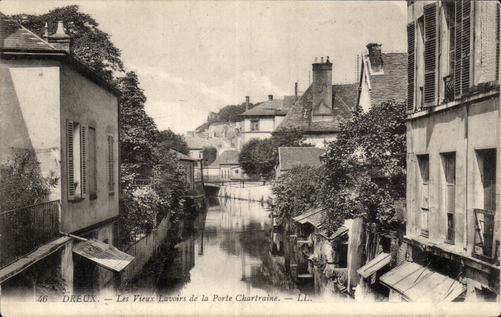 Dreux — Les Vieux Lavoirs de la Porte Chartraine — LL.