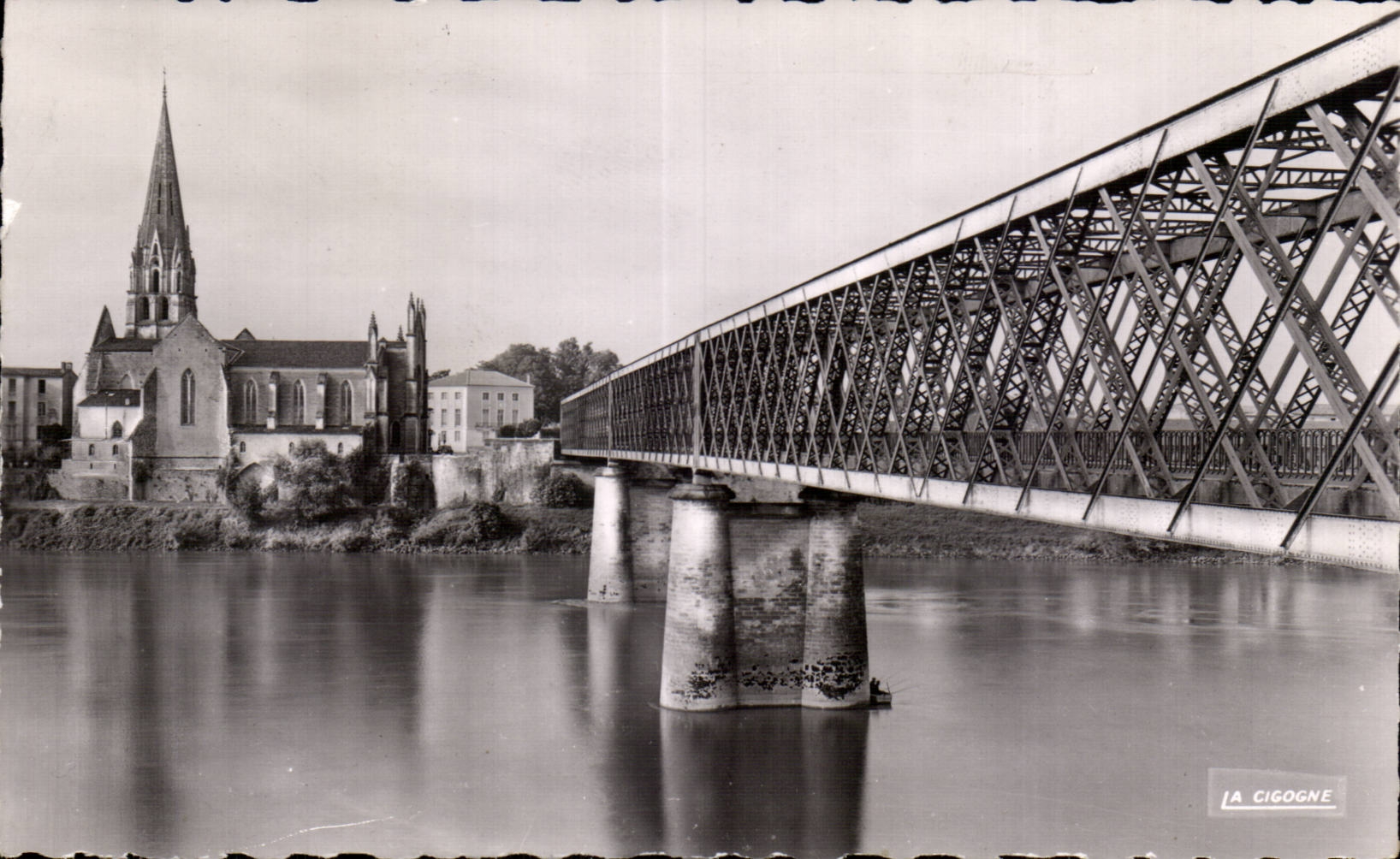 CPSM Langon Le pont et l eglise 