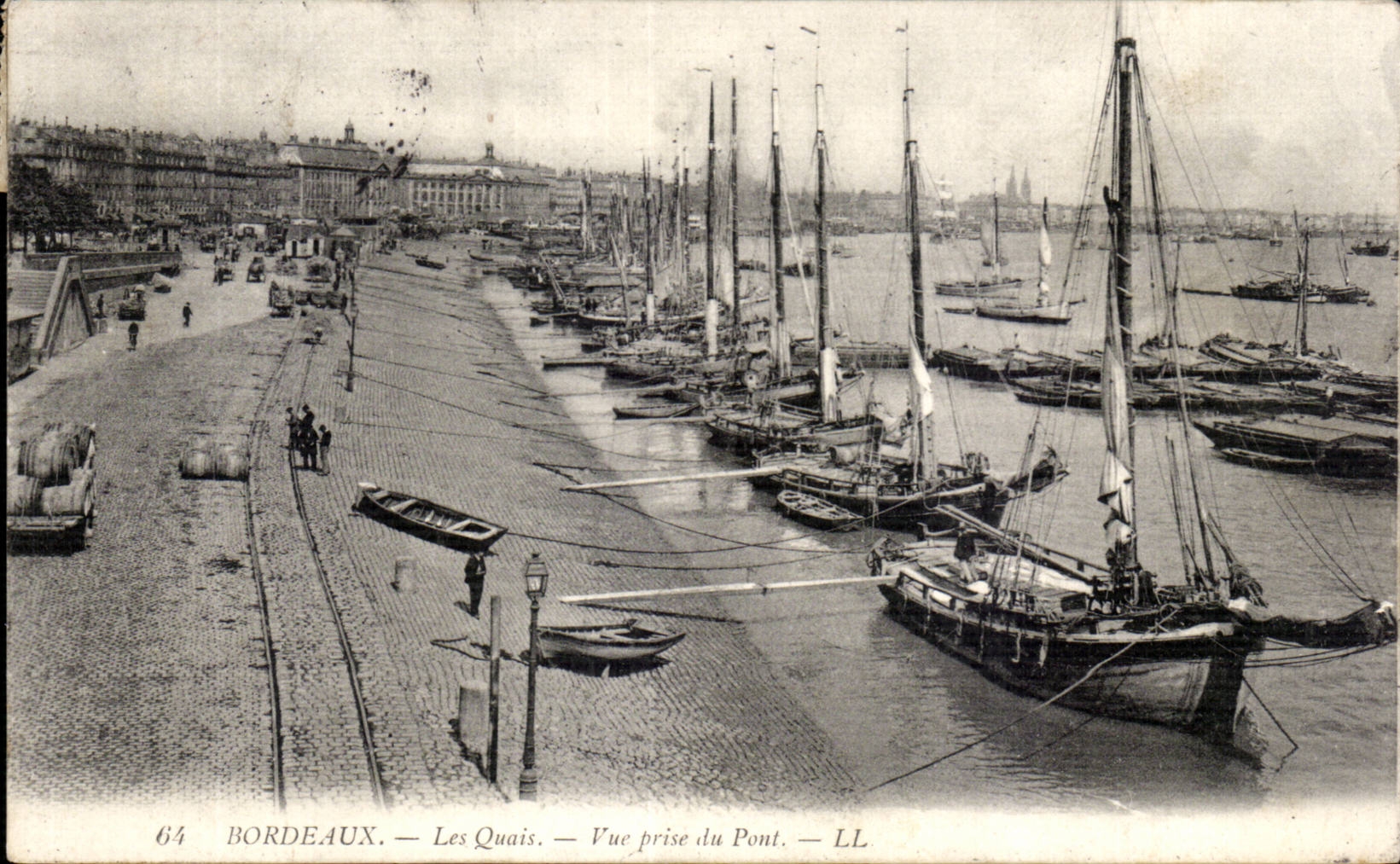 Bordeaux - Les Quais - Vue du Pont - CPA 