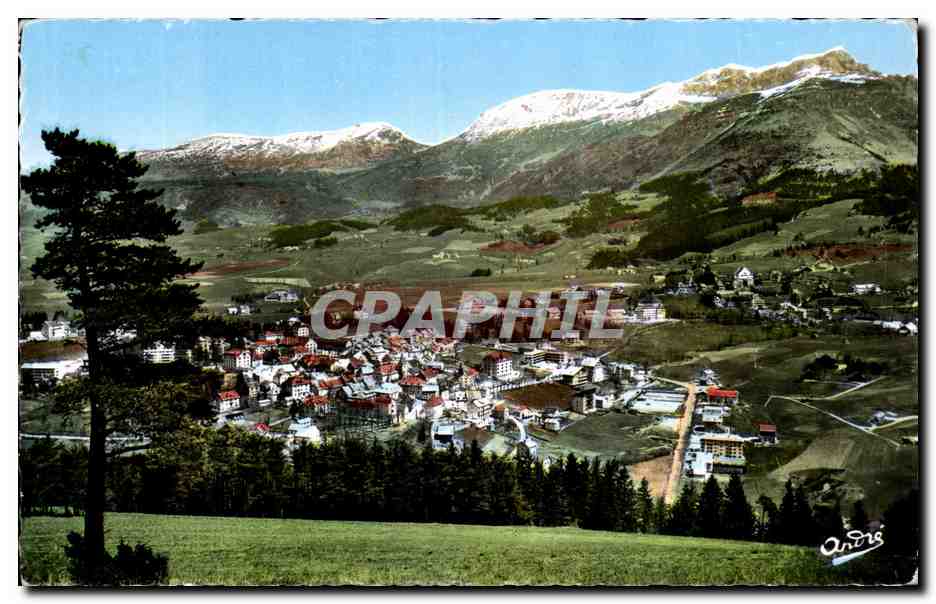 Villard-de-Lans — Vue générale, le Col de l'Arc et la Cornafion (2301 m.) — Éditions André