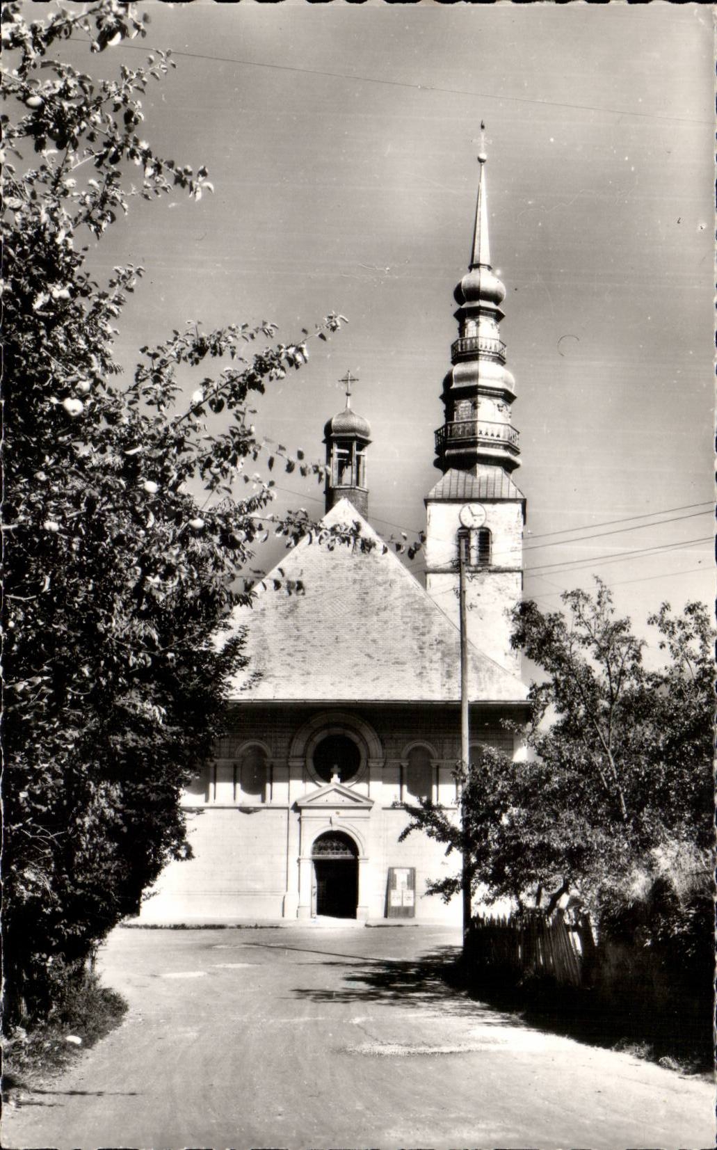 Combloux (Haute-Savoie) — L'Église — Éditions J. Cellard, Bron (Rhône)