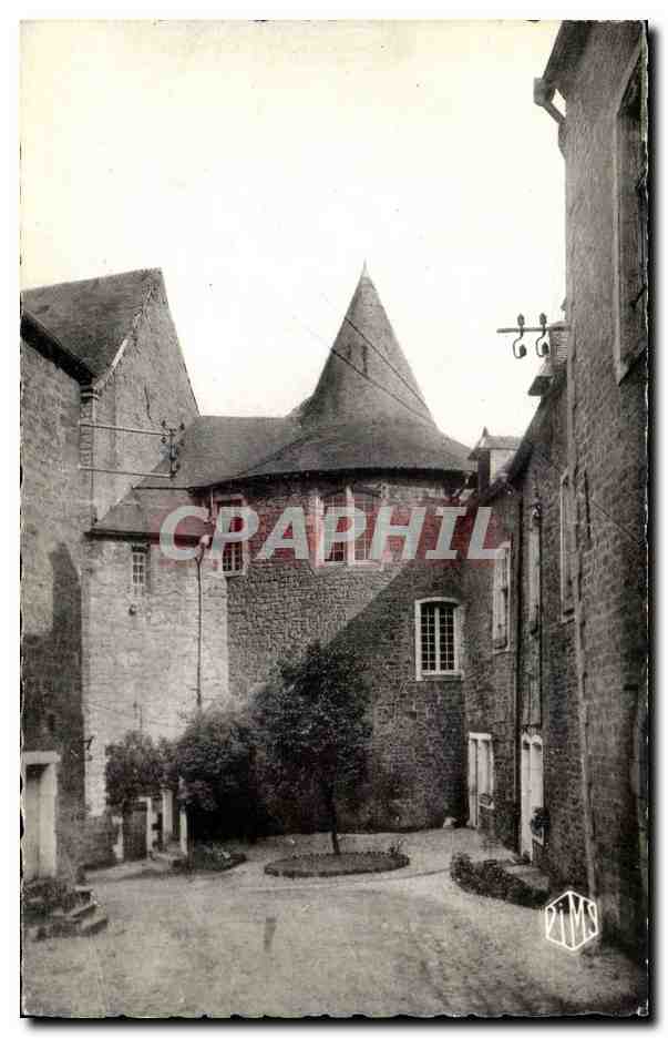 CPSM Sedan le chateau fort la tour dite des oubliettes