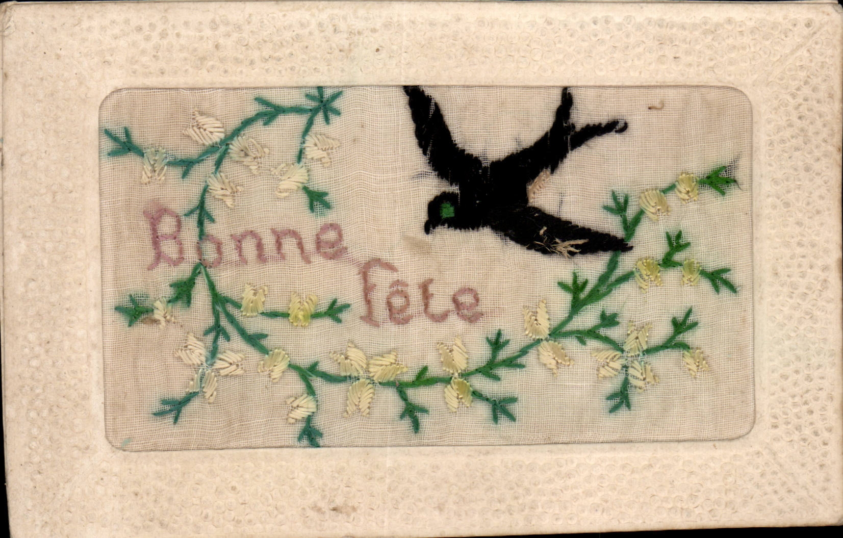 CPA Fantaisie Decor brode Bonne fete oiseau 